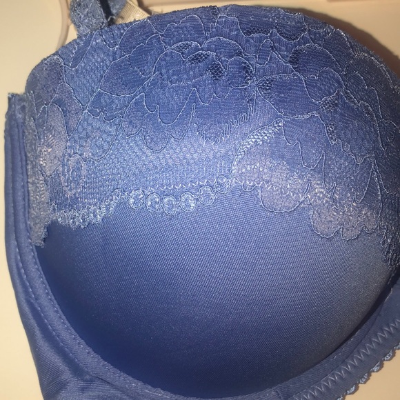 ๐ FRIDAY Nanette Lepore Push-Up Convertible Bra - Picture 2 of 6